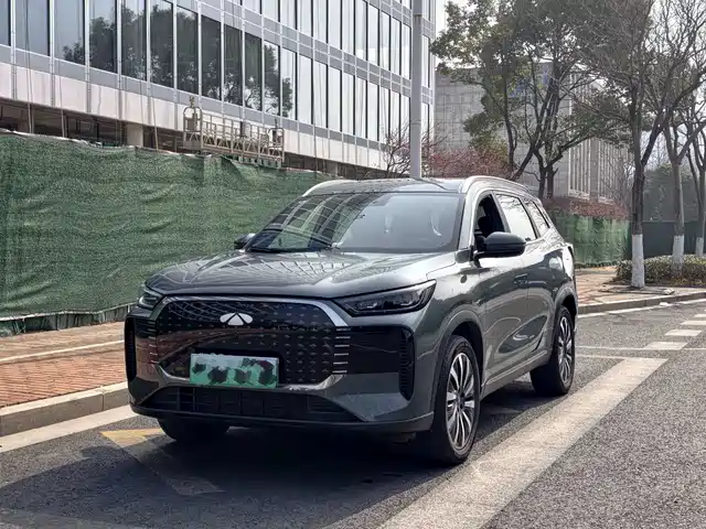 Chery Fengyun Fengyun T8 Fengyun T8 2025 Model 1.5t 130km Exclusive Version 5 Seats — фото