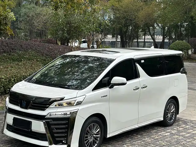 Toyota Wilfa Wilfa 2023 Crown Dual Engine 2.5l Hv Extreme Edition — фото