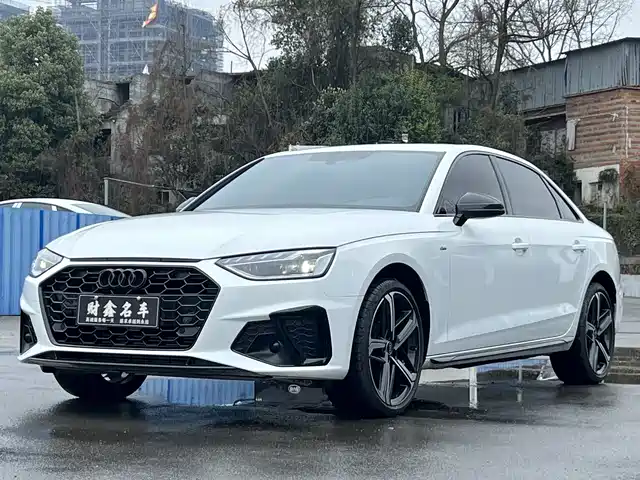Audi Audi A4l Audi A4l 2024 40 Tfsi Luxury And Dynamic Model — фото