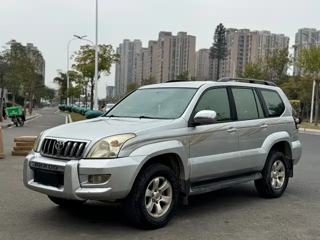 Toyota Prado (Imported) Prado (Imported) 2004 Gx 2.7 Automatic Model — фото