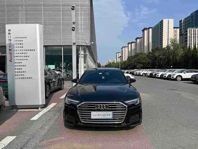 Audi Audi A6l Audi A6l 2020 40 Tfsi Luxury And Dynamic Model — фото