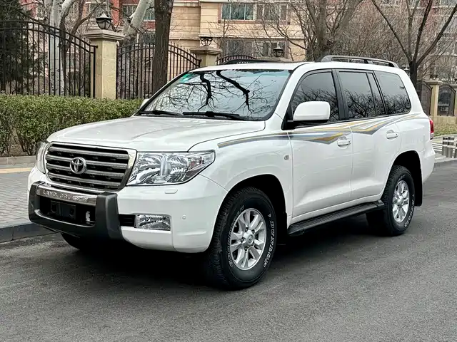 Toyota Land Cruiser Land Cruiser 2007 4.7l Automatic Vx-R — фото