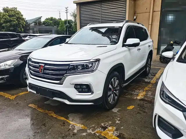 Roewe Roewe Rx8 Roewe Rx8 2018 30t Intelligent Network Two-Wheel Drive Ultimate Edition — фото