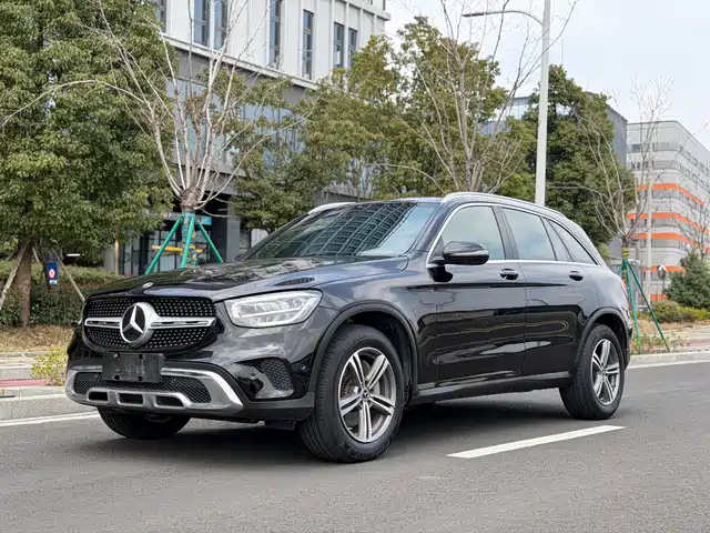 Mercedes-Benz Mercedes-Benz Glc Mercedes-Benz Glc 2021 Glc 260 L 4matic Luxury Model — фото