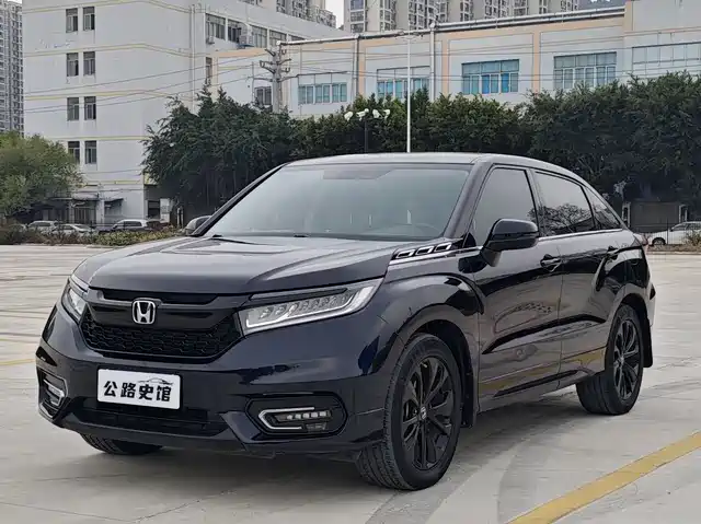 Honda Crown Road Guandao 2017 240turbo 2wd Exclusive Edition — фото