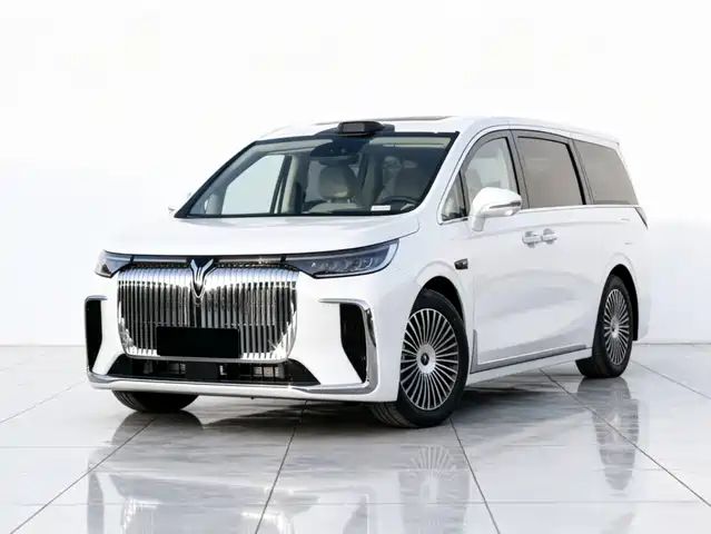 Lantu Automobile Lantu Dreamer Lantu Dreamer 2025 Phev Four-Wheel Drive Flagship Qiankun Version