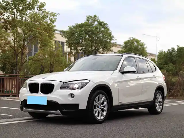 Bmw Bmw X1 (Imported) Bmw X1 Imported 2012 Sdrive18i Luxury Model — фото