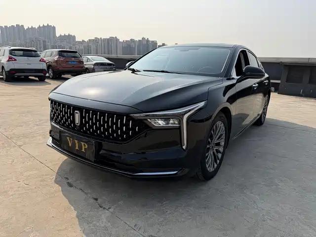 Galloping Pentium B70 Pentium B70 2023 Third Generation 1.5t Automatic Enjoyment Model — фото