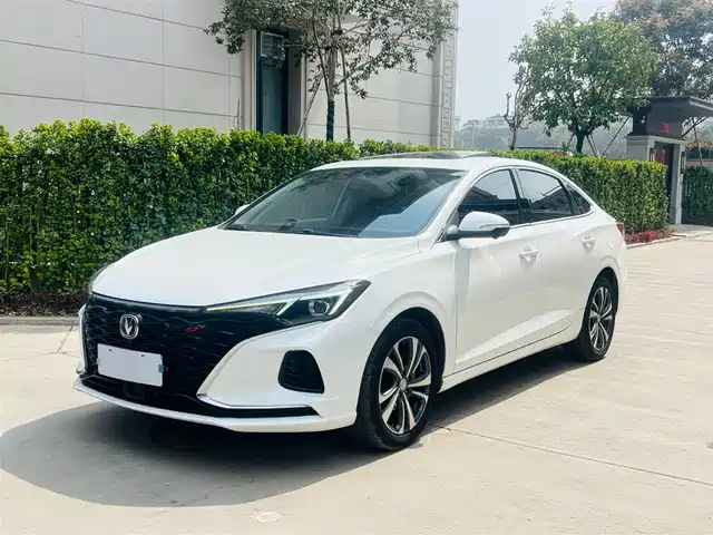 Chang'An Escape Eado 2022 Plus Blue Whale Ne 1.4t Gdi Dct Ultimate Edition — фото