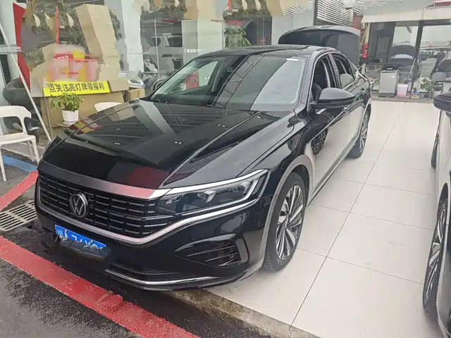 Volkswagen Passat Passat 2023 Facelift 330tsi Elite Edition — фото