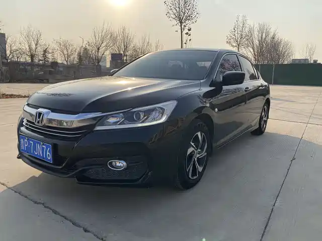 Honda Accord Accord 2016 2.0l Comfort Edition — фото