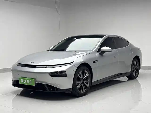 Xiaopeng Xpeng P7 Xpeng P7 2020 Model 670n — фото