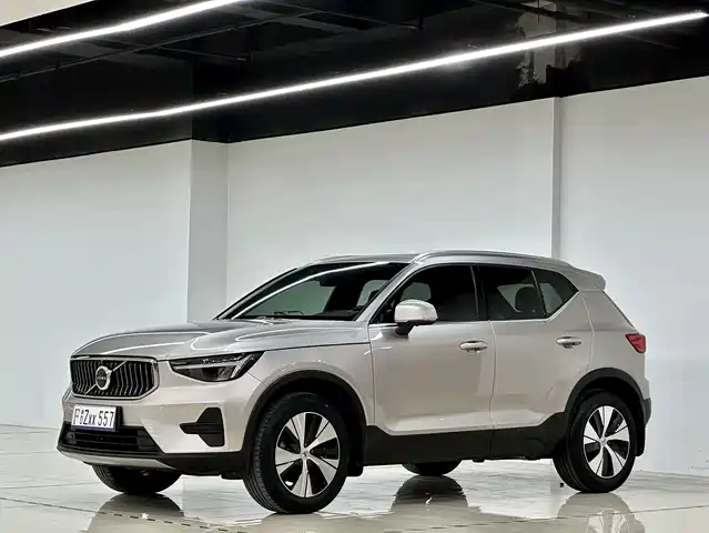 Volvo Volvo Xc40 Volvo Xc40 2024 B3 Zhiyuan Luxury Edition — фото