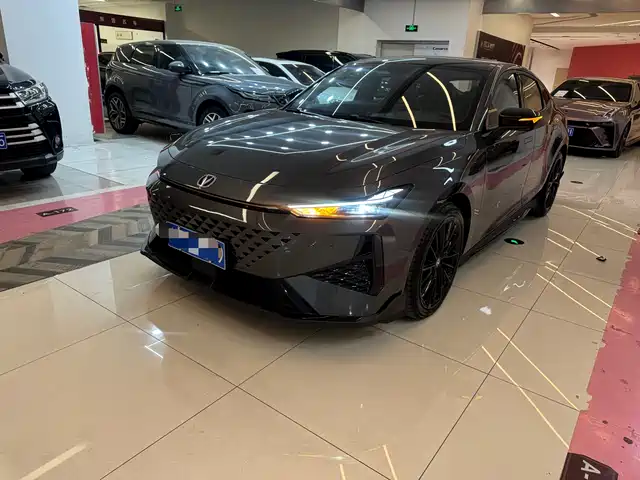 Chang'An Changan Uni-V Changan Uni-V 2024 1.5t Noble Sports Model — фото