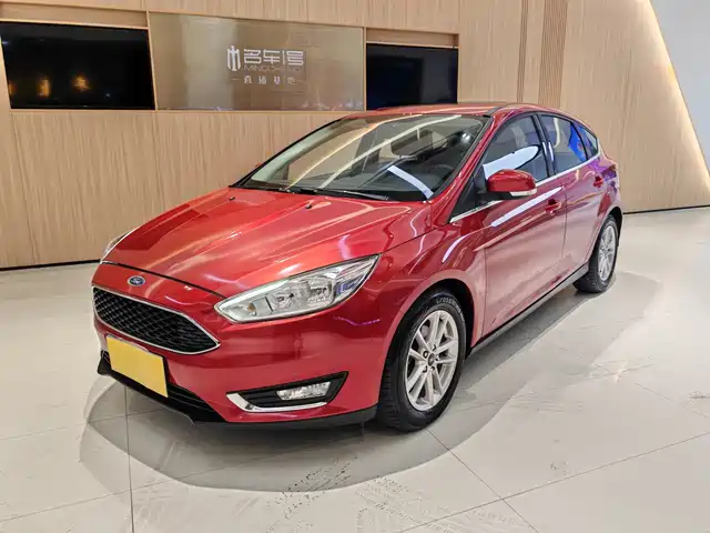 Ford Fox Focus 2018 Hatchback Classic Ecoboost 180 Automatic Elite