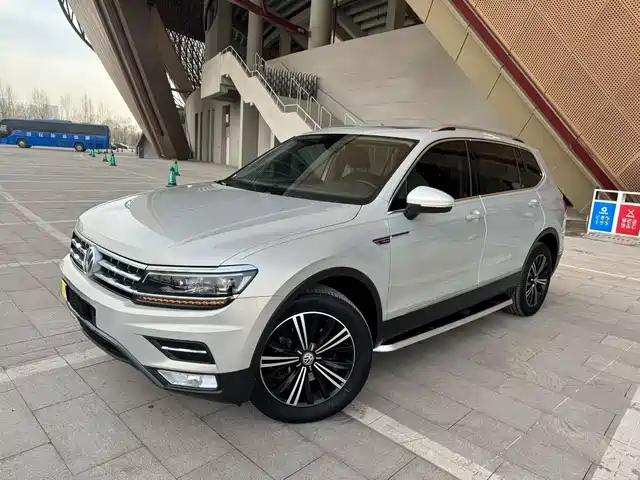 Volkswagen Tiguan L Tiguan L 2019 Facelift 330tsi Automatic Two-Wheel Drive Smart Luxury Version National Vi — фото