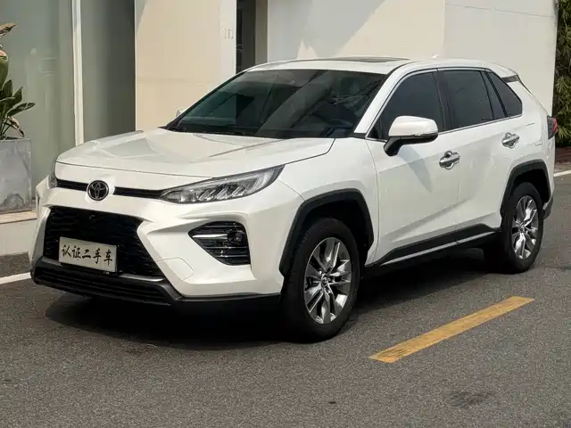 Toyota Willanda Wilanda 2022 2.0l Cvt Two-Wheel Drive Luxury Plus Version — фото
