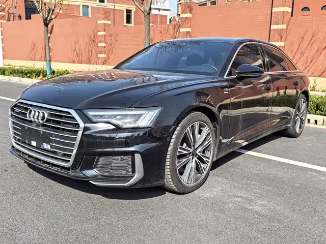 Audi Audi A6l Audi A6l 2022 55 Tfsi Quattro Exclusive Dynamic Model — фото