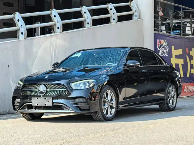 Mercedes-Benz Mercedes-Benz E-Class Mercedes-Benz E-Class 2023 Facelift E 300 L Sports Luxury Model — фото