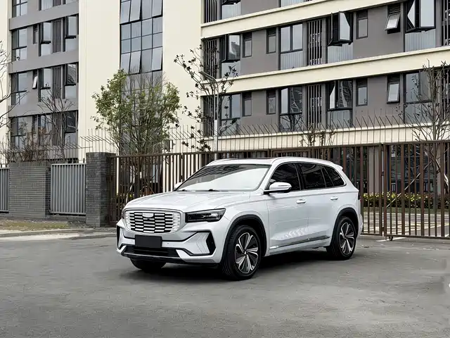 Geely Automobile Xingyue L Xingyue L 2022 1.5t Thor Hi·F Petrol-Electric Hybrid Version Super Speed — фото