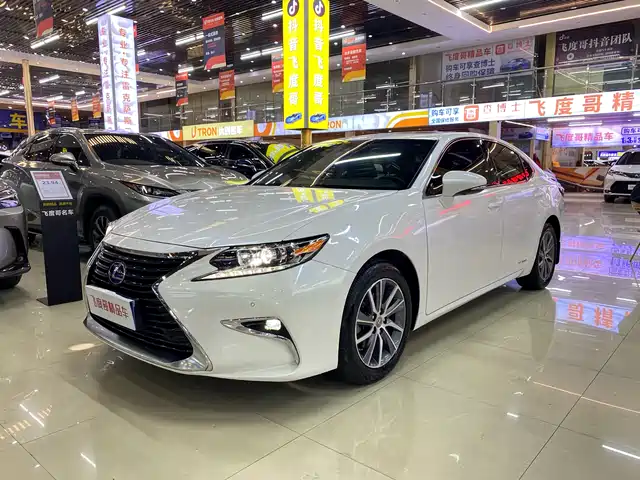 Lexus Lexus Es Lexus Es 2015 300h Comfort Edition