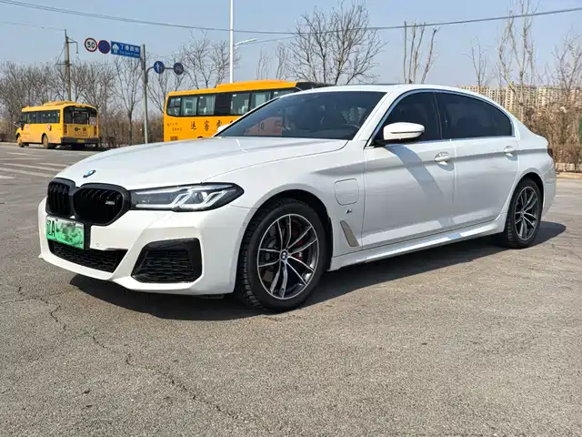 Bmw Bmw 5 Series New Energy Bmw 5 Series New Energy 2021 535le M Sports Package — фото
