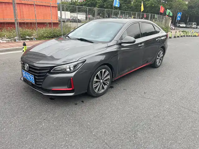 Chang'An Ruicheng Cc Ruicheng Cc 2021 Blue Whale Edition 1.5t Dct Premium Type — фото