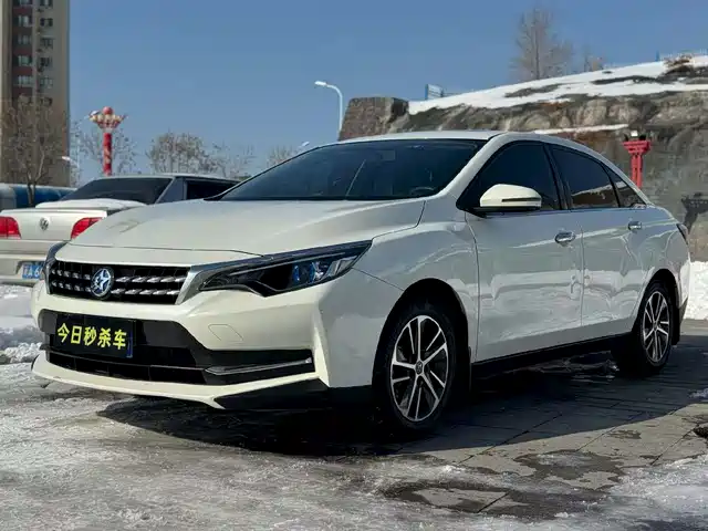 Qichen Venucia D60 Venucia D60 2020 1.6l Xl Cvt Enjoy Edition