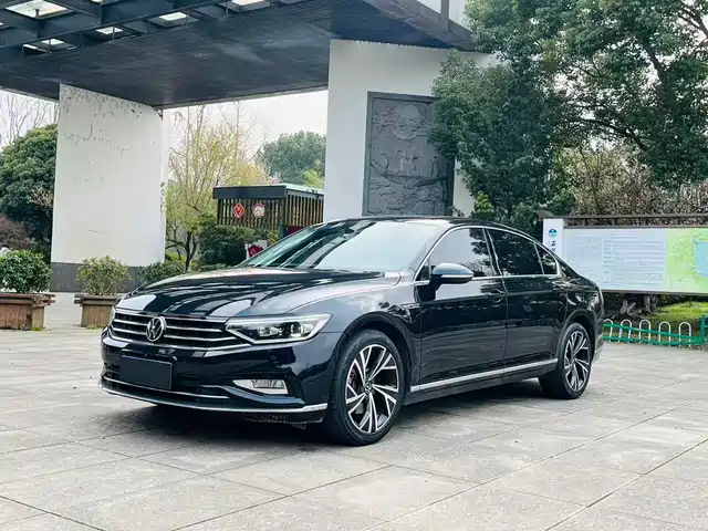 Volkswagen Magotan Magotan 2021 330tsi Dsg 30th Anniversary Edition — фото