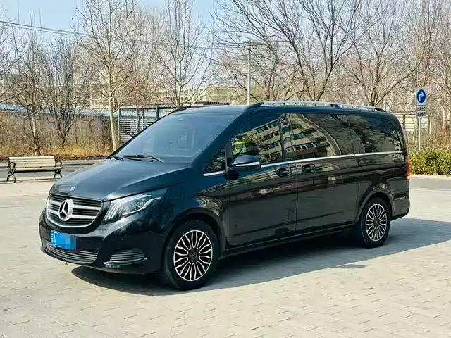Mercedes-Benz Mercedes Benz V Class Mercedes-Benz V-Class 2018 V 260 Premium Edition National V
