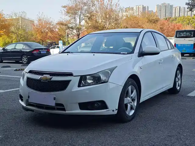 Chevrolet Cruze Cruze 2013 1.6l Se At — фото