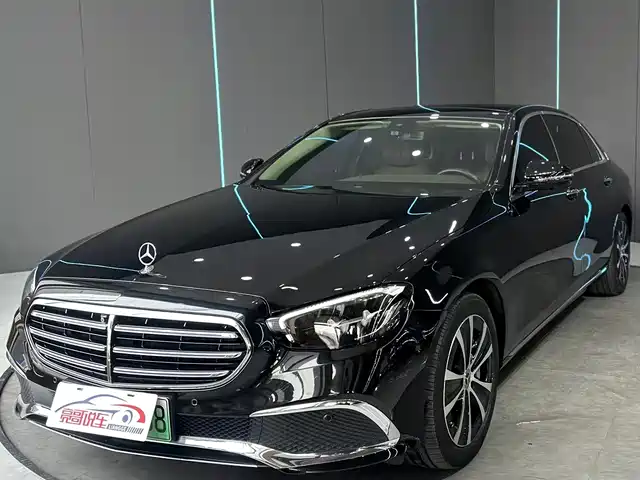 Mercedes-Benz Mercedes-Benz E-Class New Energy Mercedes-Benz E-Class New Energy 2022 Facelift E 350 E L Plug-In Hybrid Sedan — фото