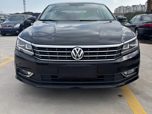 Volkswagen Passat Passat 2015 1.8tsi Automatic Premium Edition — фото