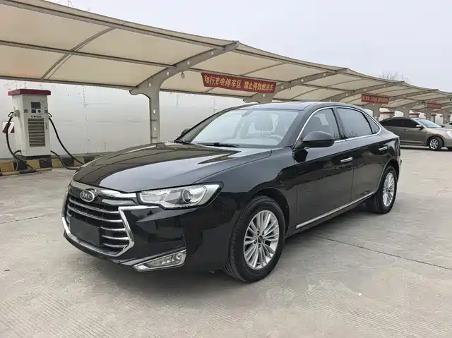 Jiangxi Automobile Group Ruifeng A60 Ruifeng A60 2017 1.5tgdi Automatic Luxury Model — фото