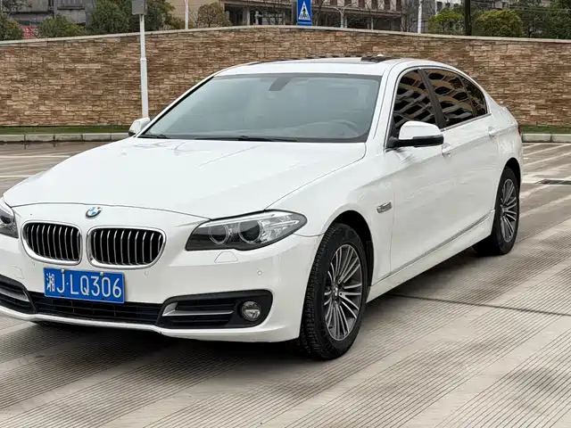 Bmw Bmw 5 Series Bmw 5 Series 2014 525li Leading Model — фото