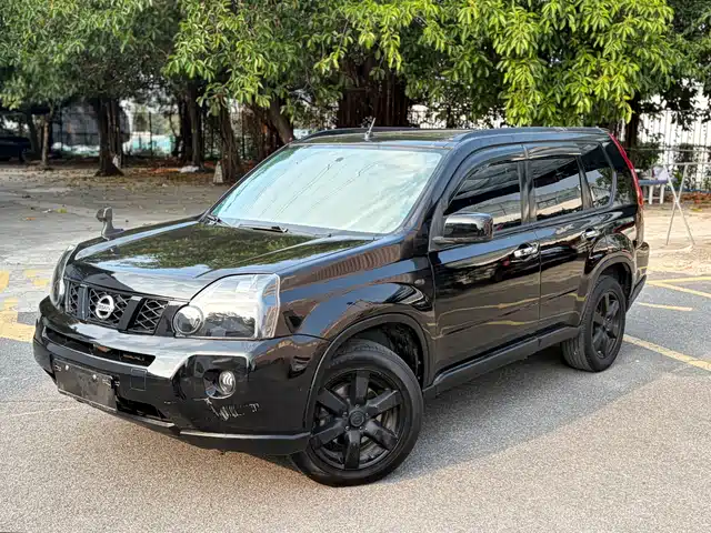 Nissan Qijun X-Trail 2010 2.5l Cvt Deluxe Edition 4wd — фото