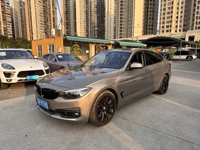 Bmw Bmw 3 Series Gt Bmw 3 Series Gt 2018 320i Fashion Model