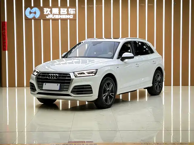 Audi Audi Q5l Audi Q5l 2018 45 Tfsi Exclusive Fashion Model National Vi — фото