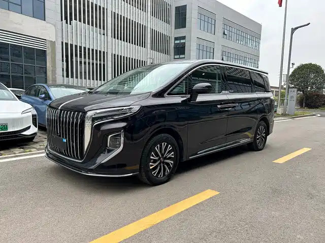 Red Flag Hongqi Hq9 Phev Hongqi Hq9 Phev 2024 2.0t Four-Wheel Drive Business Version