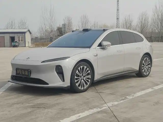 Nio Nio Et5t Nio Et5t 2024 Model 75kwh Touring — фото