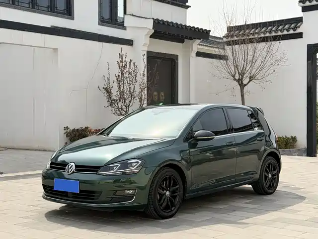 Volkswagen Golf Golf 2017 230tsi Automatic Luxury Millionth Commemorative Edition