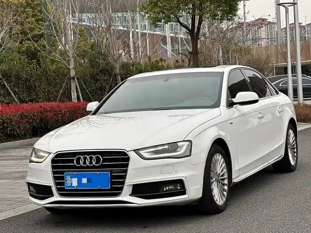 Audi Audi A4l Audi A4l 2016 35 Tfsi Collector'S Edition S Line Comfort — фото