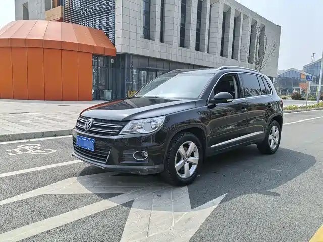 Volkswagen Tiguan Tiguan 2012 1.8tsi Automatic Four-Wheel Drive Elite Version — фото