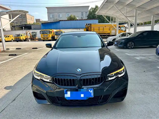 Bmw Bmw 3 Series Bmw 3 Series 2021 320li M Sports Package — фото
