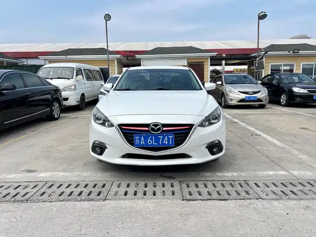 Mazda Mazda3 Angkesela Mazda3 Angkesela 2016 Sedan 1.5l Automatic Luxury Model