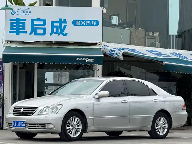 Toyota Crown Crown 2009 2.5l Royal Special Navigation Edition — фото