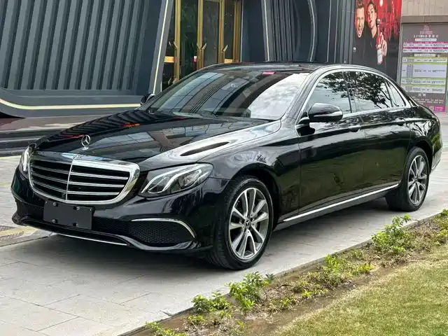 Mercedes-Benz Mercedes-Benz E-Class Mercedes-Benz E-Class 2019 Facelift E 300 L Fashionable Model — фото