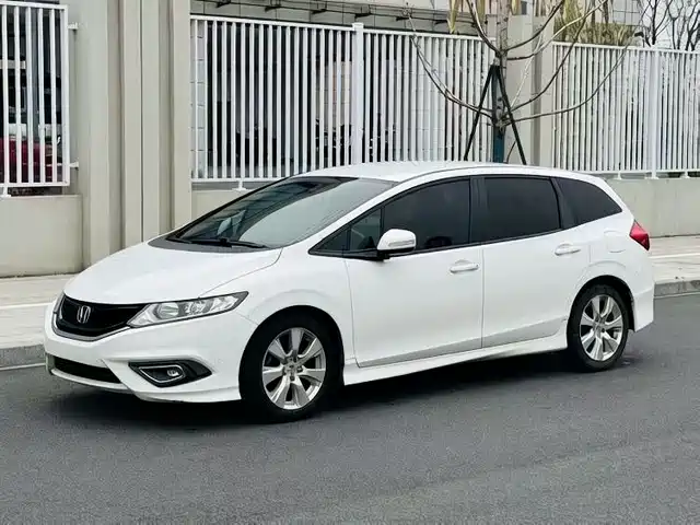 Honda Jed Jade 2013 1.8l Automatic Comfort Version 5 Seats