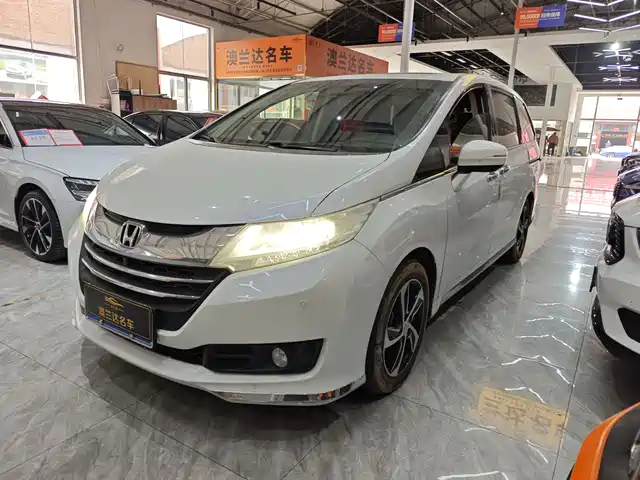 Honda Odyssey Odyssey 2015 Facelift 2.4l Extreme Edition