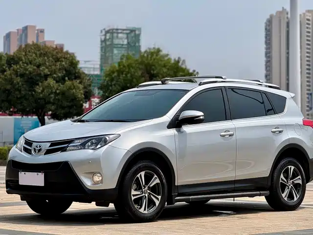 Toyota Rav4 Rongfang Rav4 Rongfang 2015 2.0l Cvt Two-Wheel Drive Urban Version — фото